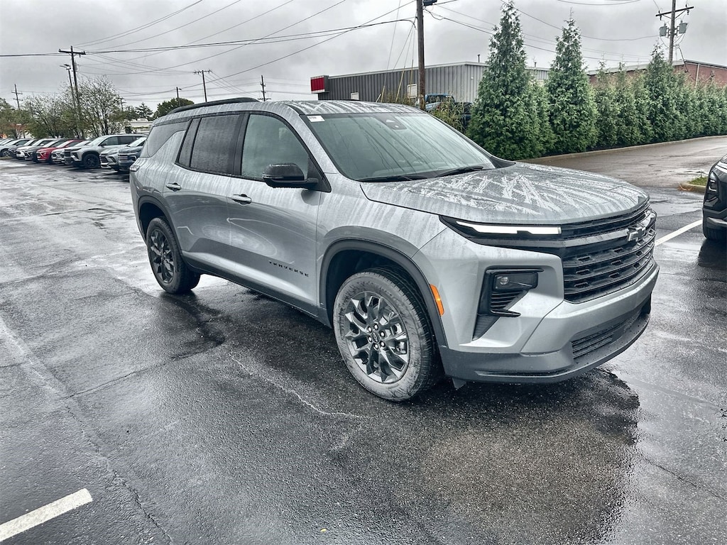 New 2026 Chevrolet Traverse LT SUV