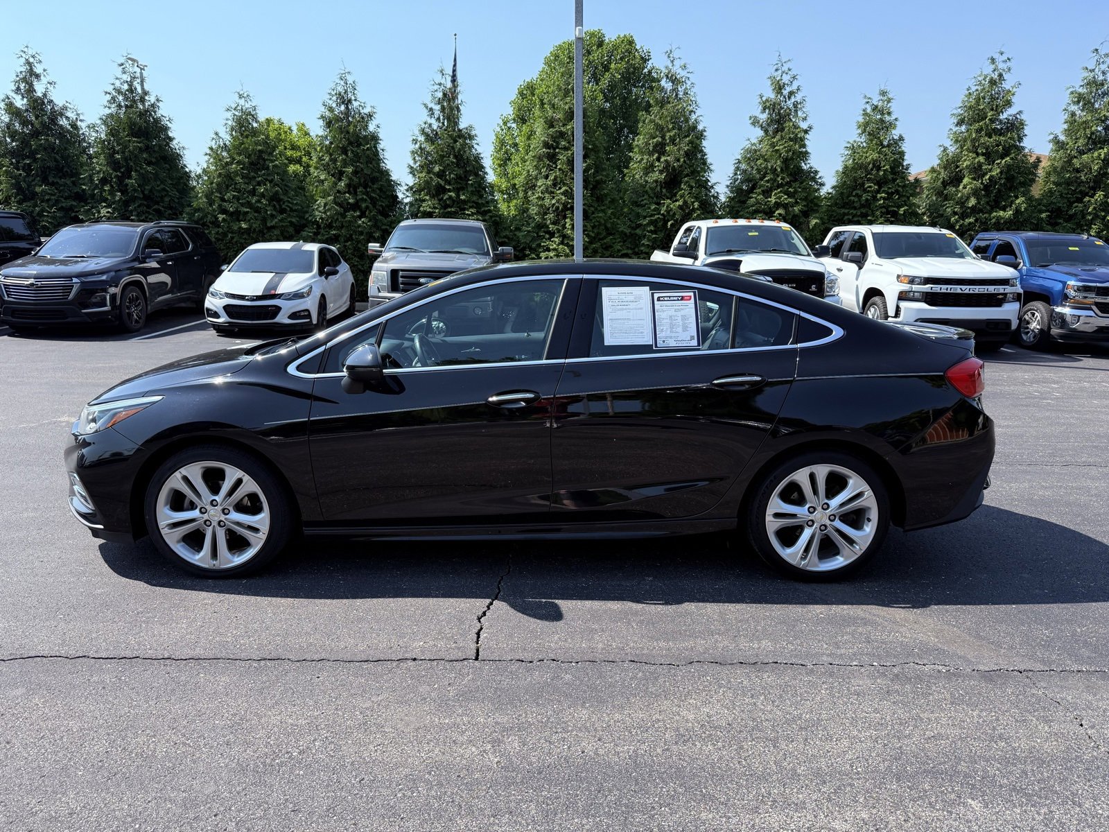 Used 2017 Chevrolet Cruze Premier with VIN 1G1BF5SM1H7204466 for sale in Greendale, IN