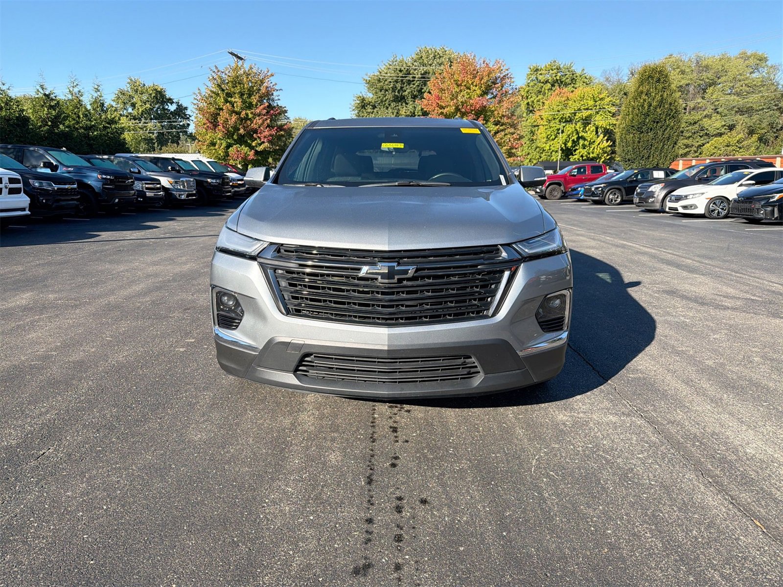 2023 Chevrolet Traverse Cloth photo 3
