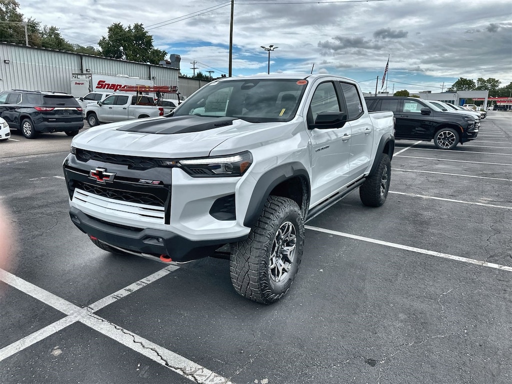 New 2026 Chevrolet Colorado ZR2 Truck