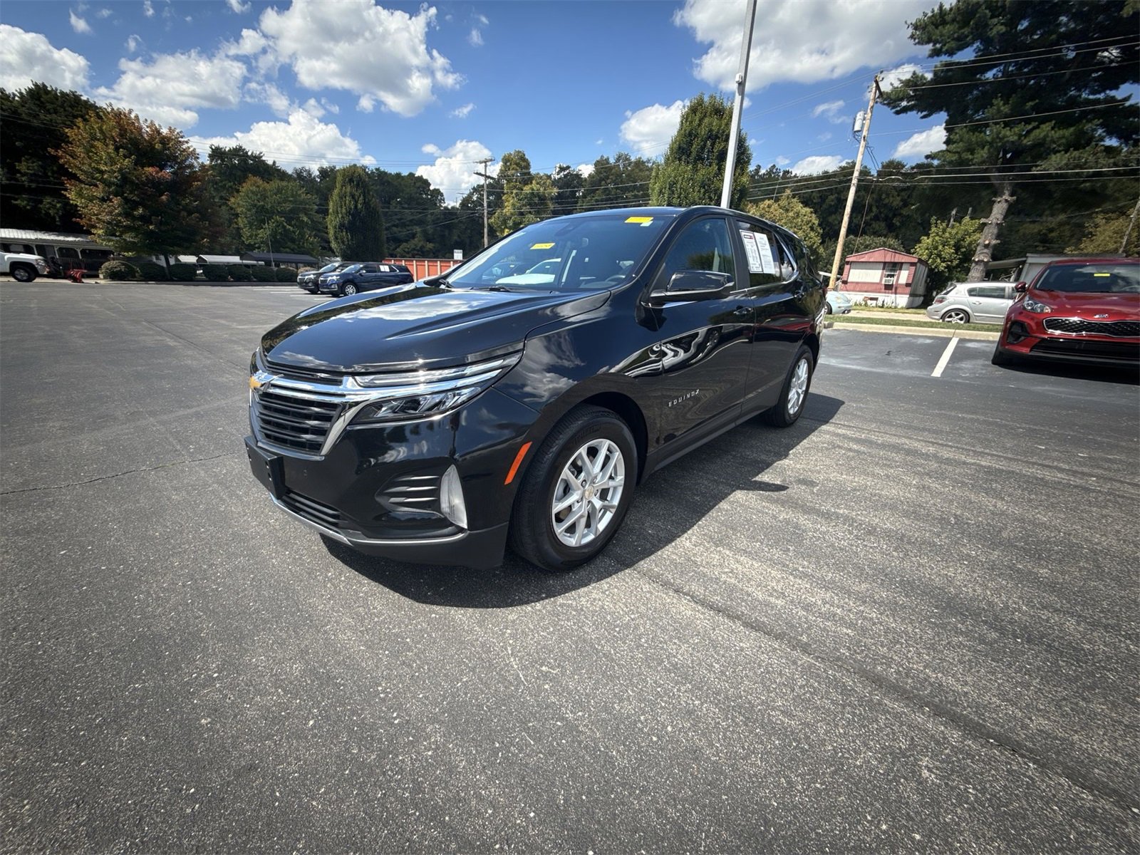 2022 Chevrolet Equinox LT photo 4