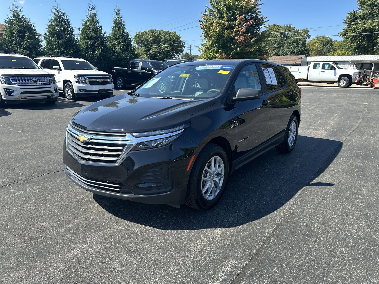 2024 Chevrolet Equinox LS photo 4