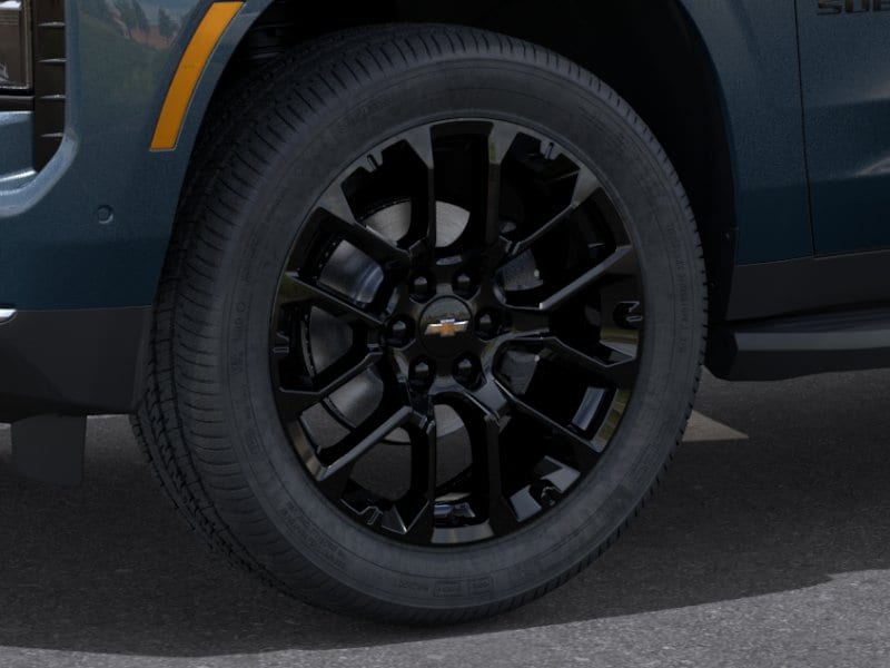 2026 Chevrolet Suburban LT - Photo 9