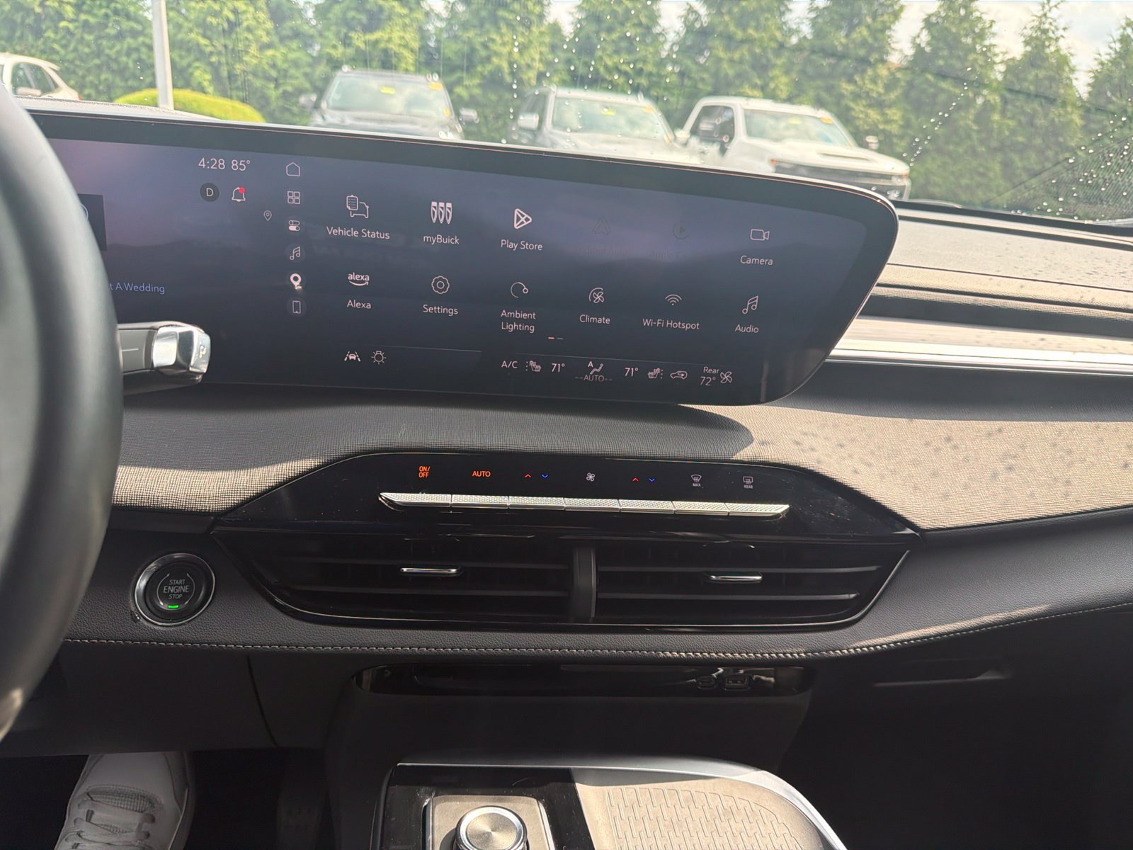 2025 Buick Enclave Preferred - Photo 11