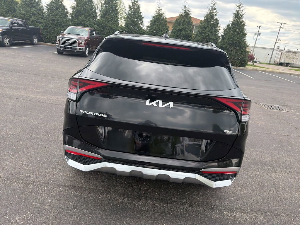 Used 2023 Kia Sportage SX-Prestige SUV