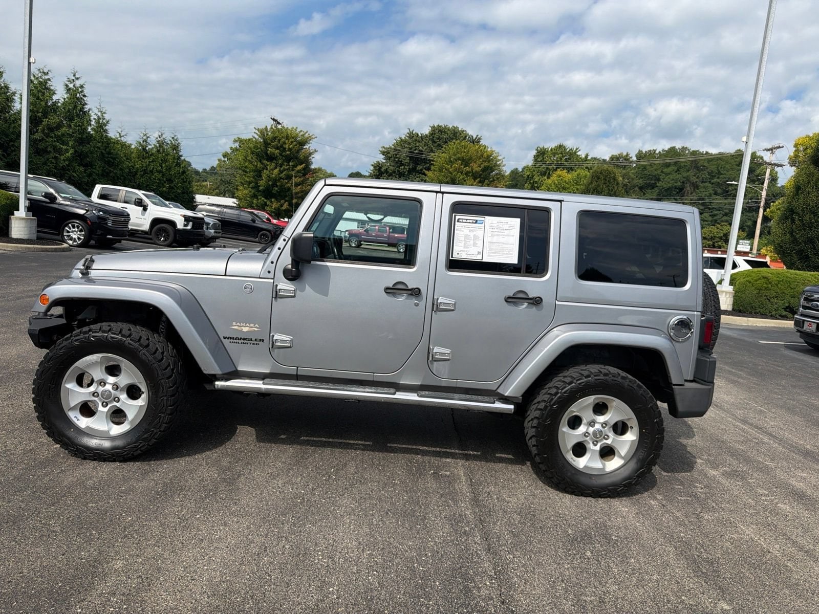 Used 2013 Jeep Wrangler Unlimited Sahara with VIN 1C4HJWEG6DL580822 for sale in Greendale, IN