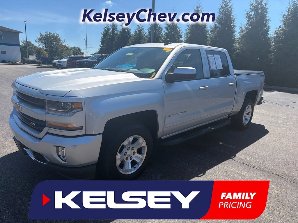 Used 2017 Chevrolet Silverado 1500 LT Truck Crew Cab