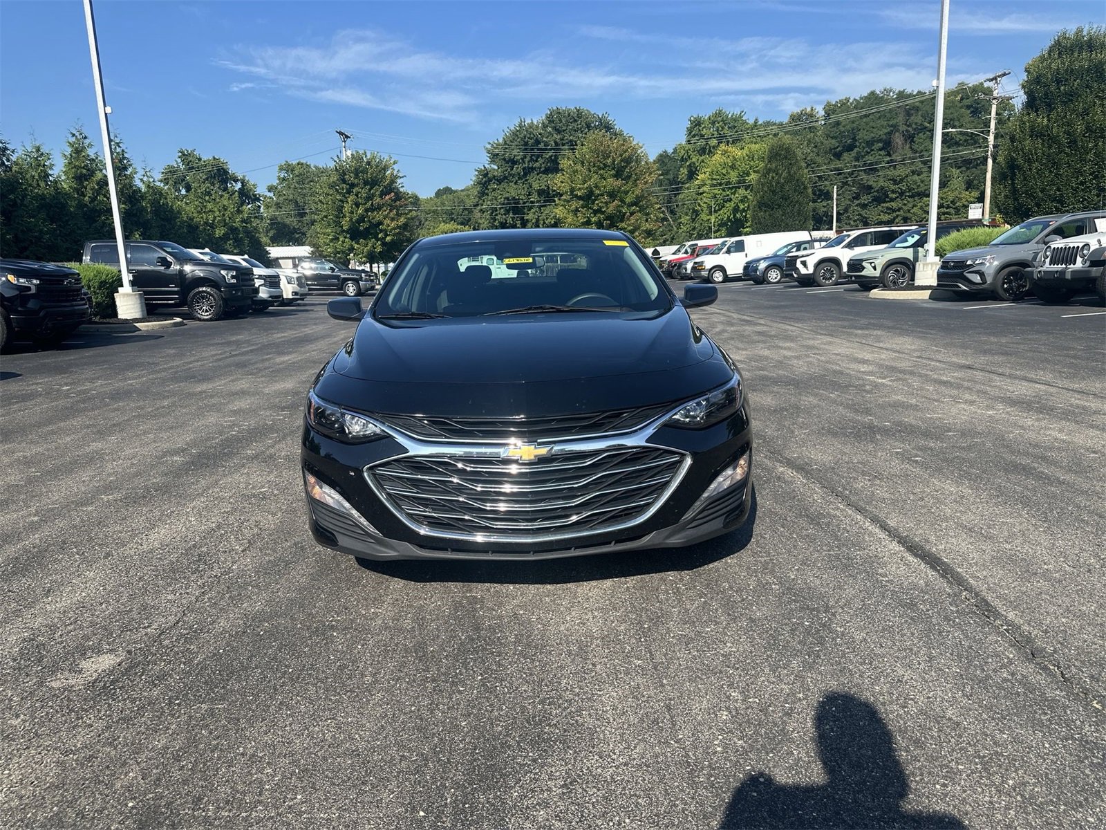 2024 Chevrolet Malibu 1LT photo 3