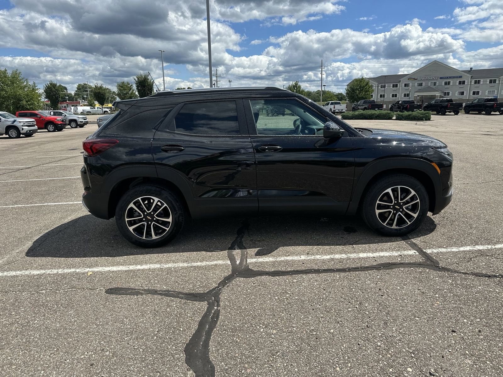 2026 Chevrolet Trailblazer LT - Photo 9