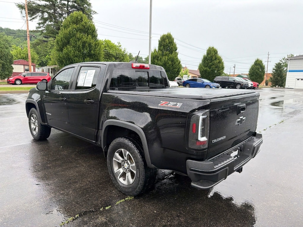 Used 2017 Chevrolet Colorado 4WD Z71 Truck Crew Cab