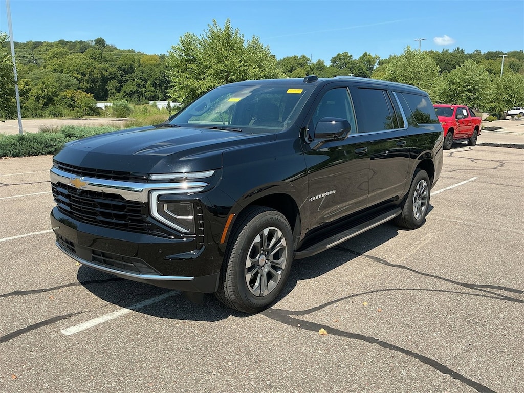 Used 2025 Chevrolet Suburban LS SUV