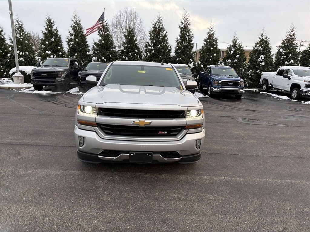 Used 2018 Chevrolet Silverado 1500 LT Truck Crew Cab