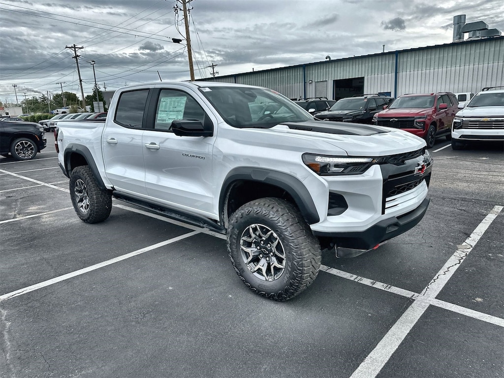 New 2026 Chevrolet Colorado ZR2 Truck