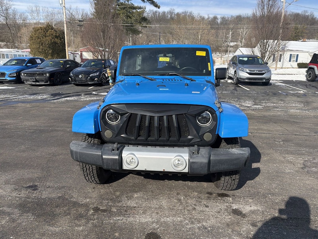 Used 2012 Jeep Wrangler Unlimited Sahara SUV