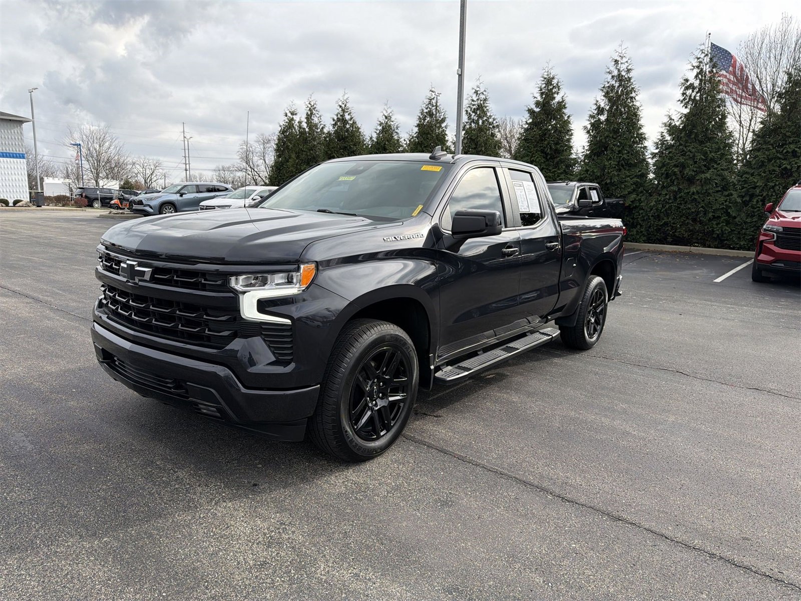2022 Chevrolet Silverado 1500 RST photo 4