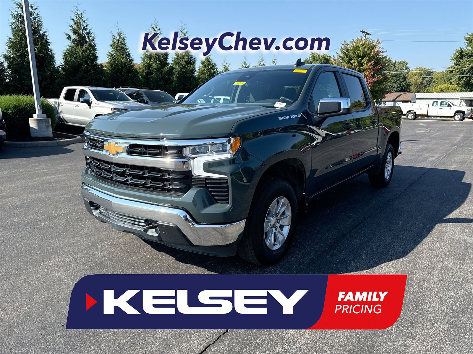 2025 Chevrolet Silverado 1500 LT's photo