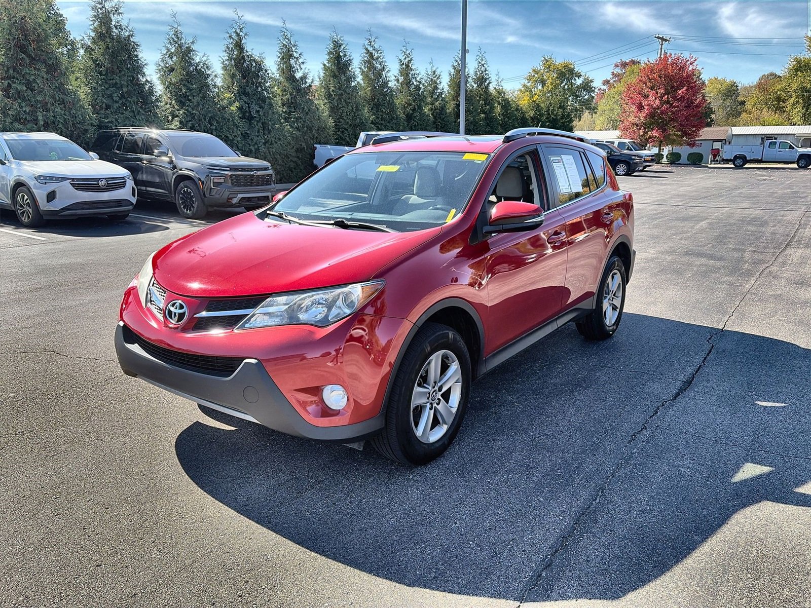 2015 Toyota RAV4 XLE photo 4