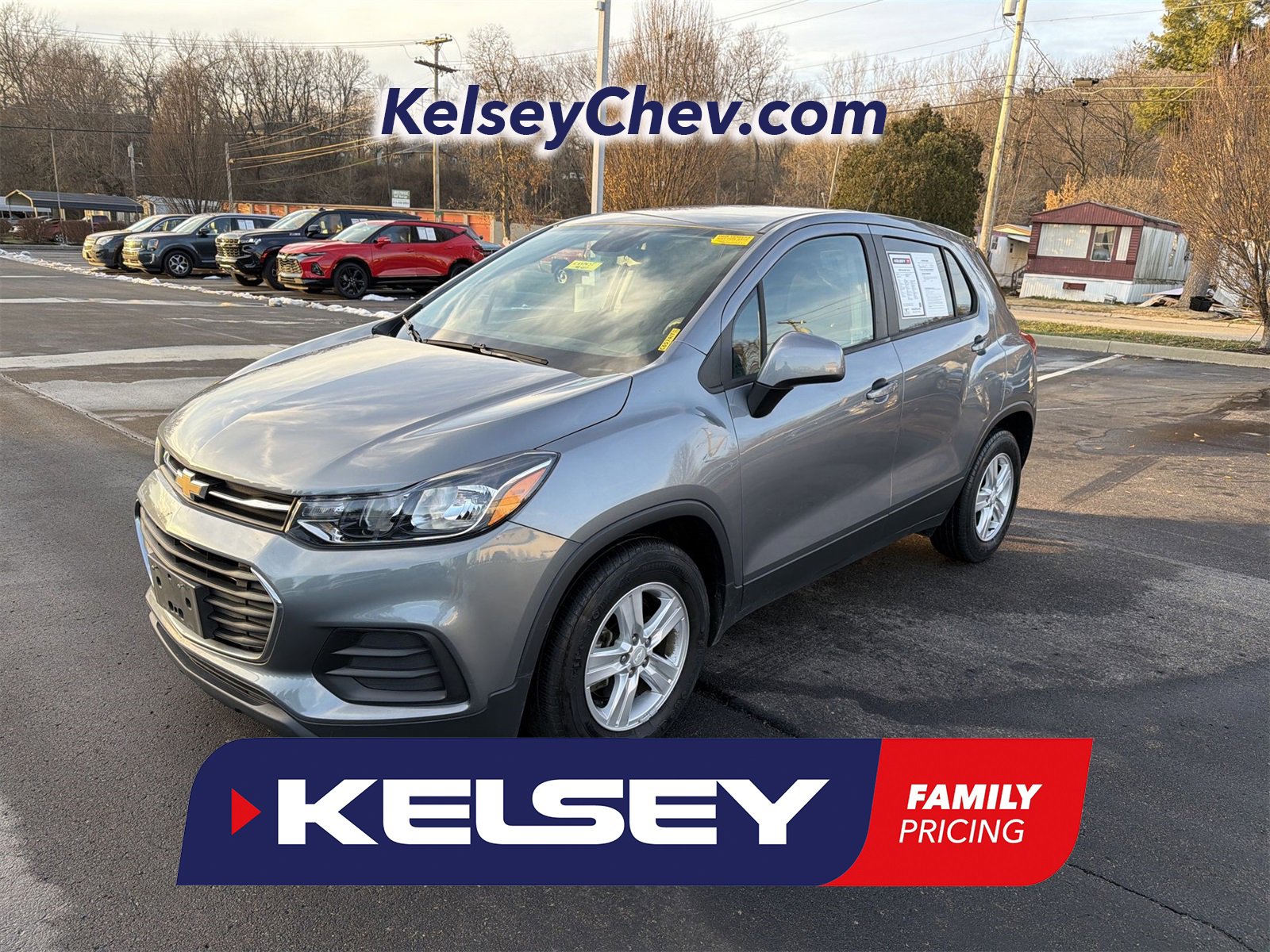 2020 Chevrolet Trax LS's photo