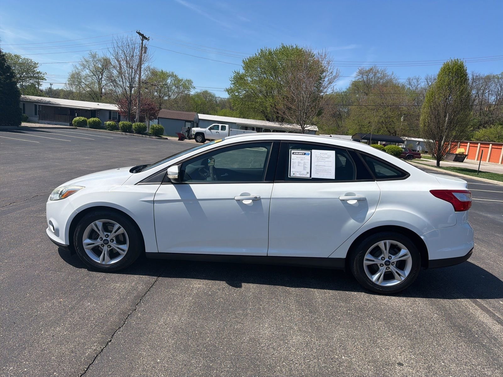 Used 2014 Ford Focus SE with VIN 1FADP3F22EL449893 for sale in Greendale, IN