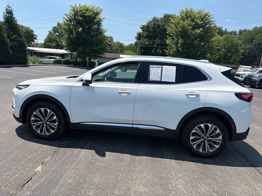 Used 2024 Buick Envision Preferred SUV