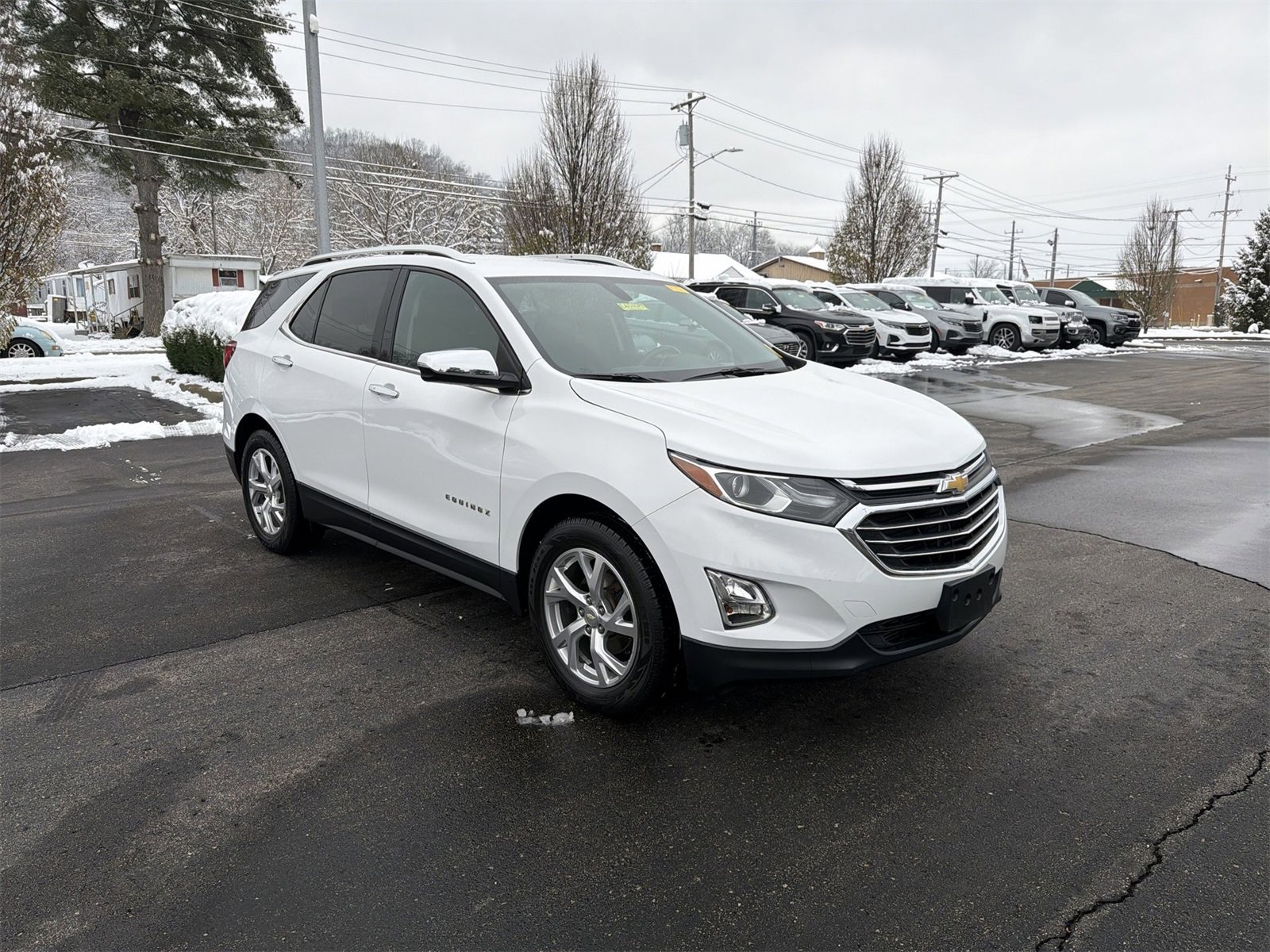 2019 Chevrolet Equinox Premier photo 2