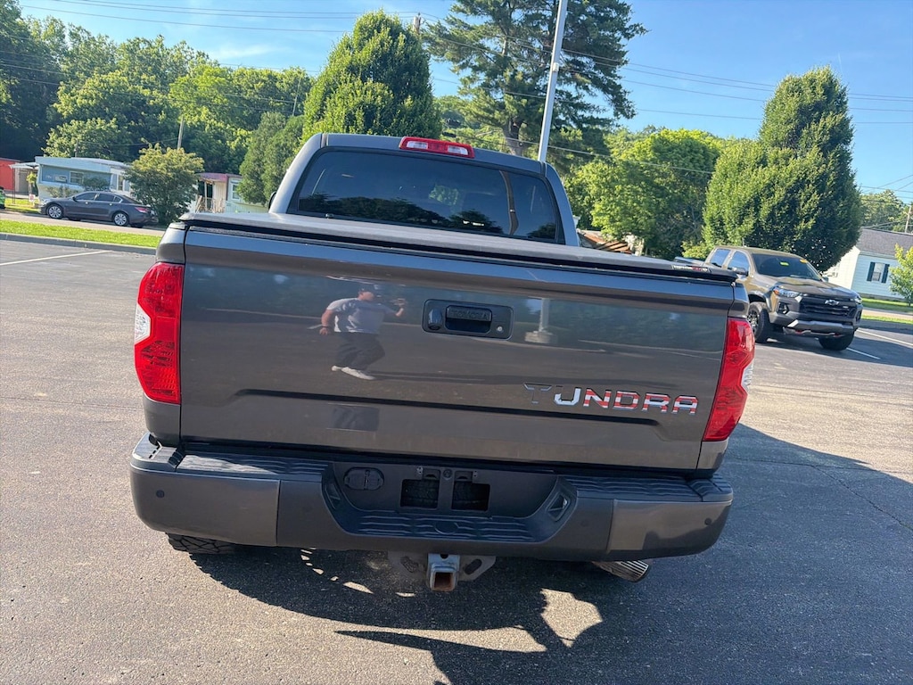 Used 2018 Toyota Tundra SR5 5.7L V8 Truck CrewMax