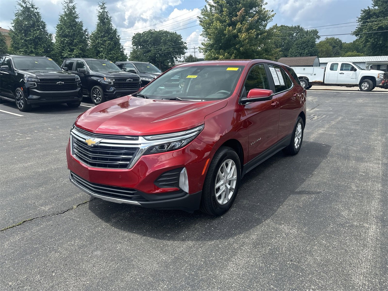 2024 Chevrolet Equinox LT photo 4