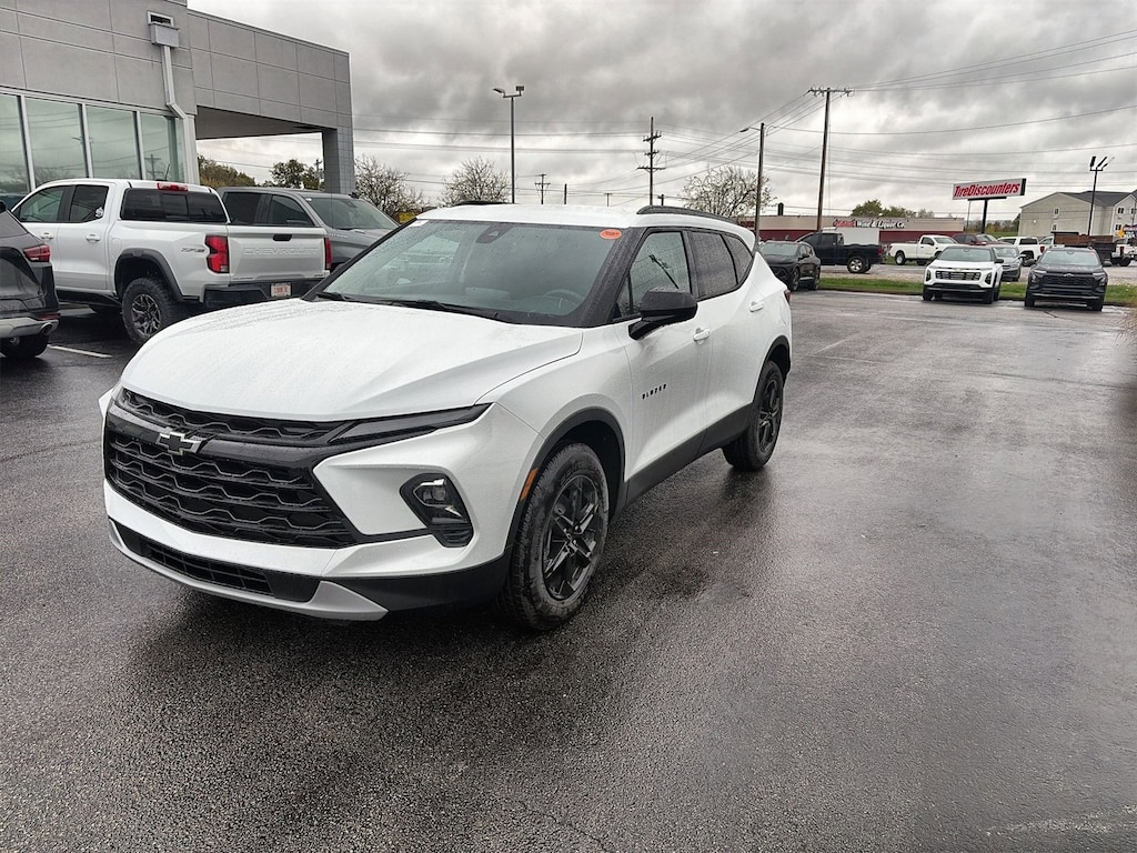 New 2025 Chevrolet Blazer 2LT SUV