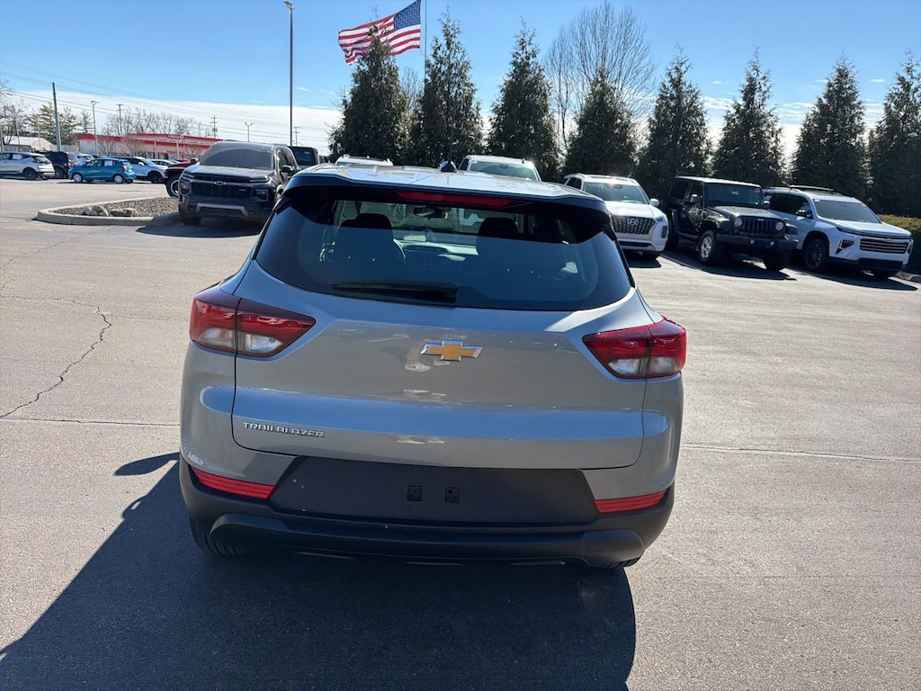 Used 2023 Chevrolet Trailblazer LS SUV