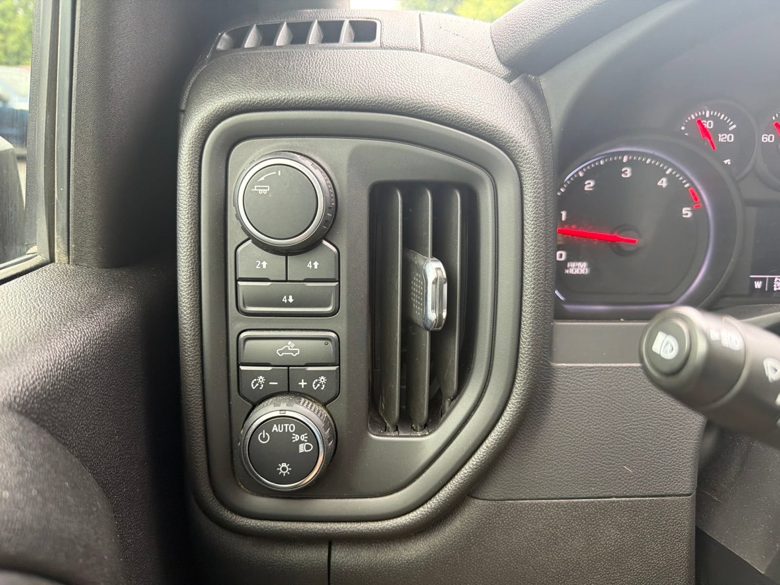 2024 Chevrolet Silverado 3500HD Work Truck - Photo 18