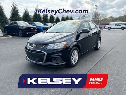 2020 Chevrolet Sonic LT Sedan Car