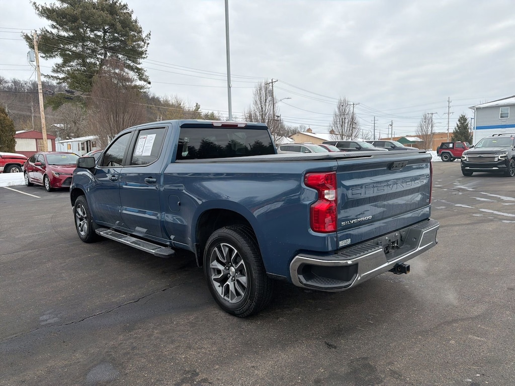Used 2024 Chevrolet Silverado 1500 LT Truck Crew Cab