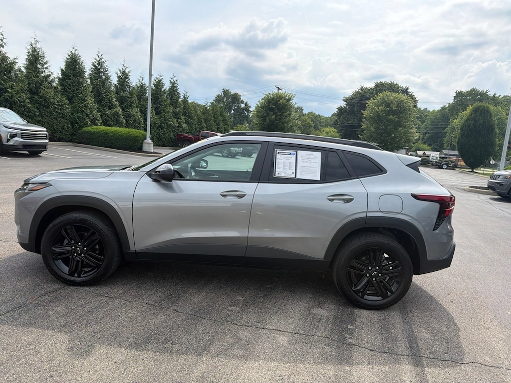 Used 2026 Chevrolet Trax Activ SUV