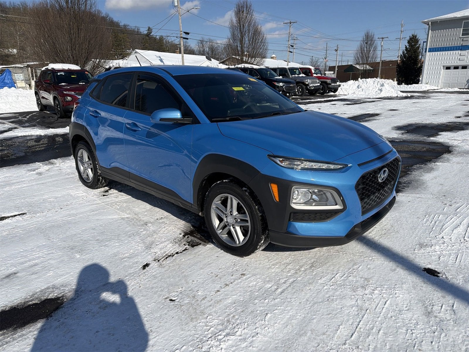 Used 2019 Hyundai Kona SE with VIN KM8K1CAA8KU337506 for sale in Greendale, IN