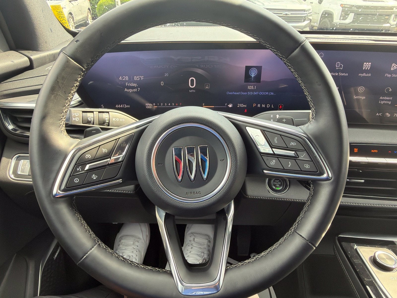 2025 Buick Enclave Preferred - Photo 14