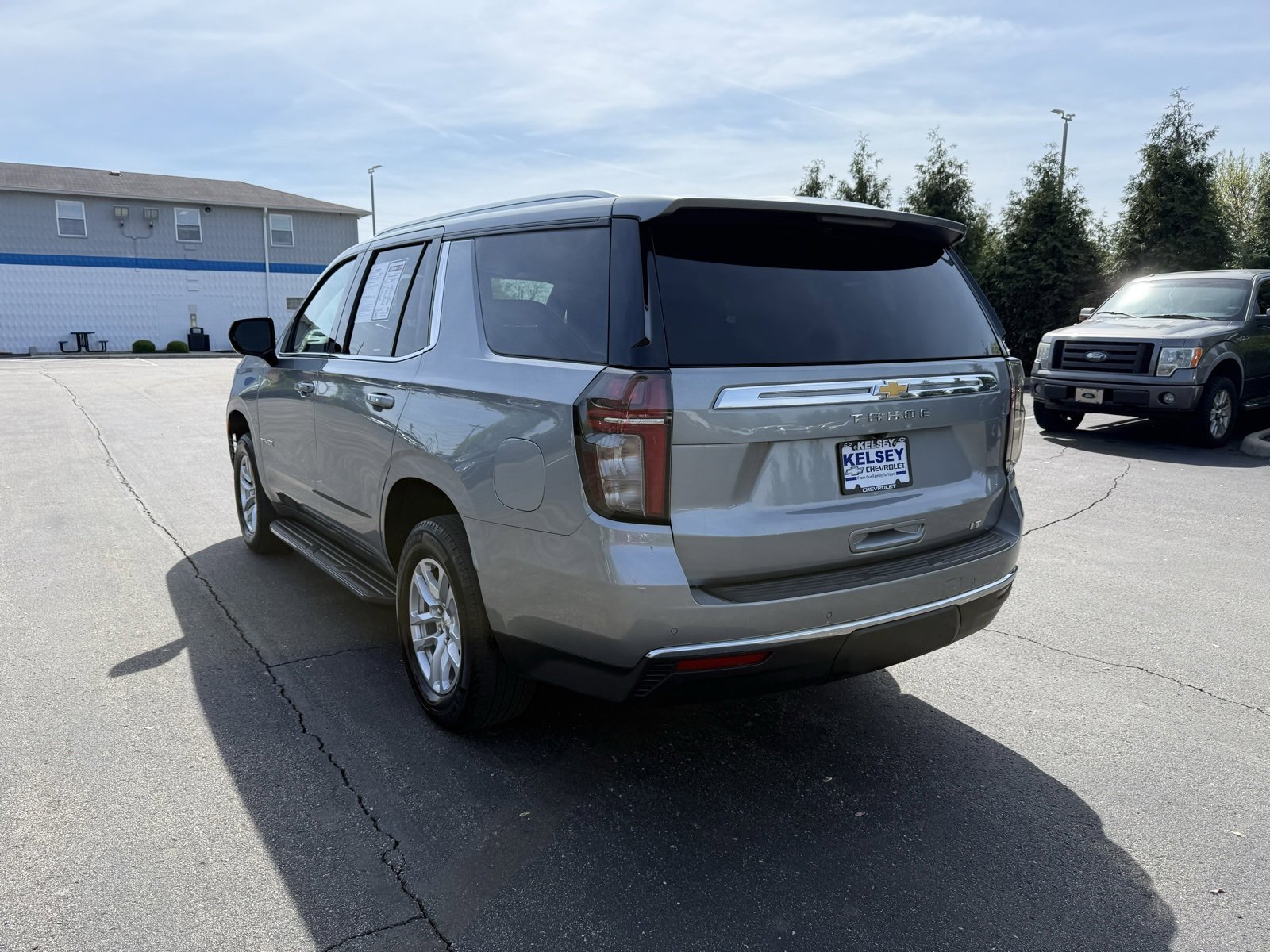 2023 Chevrolet Tahoe LT photo 3