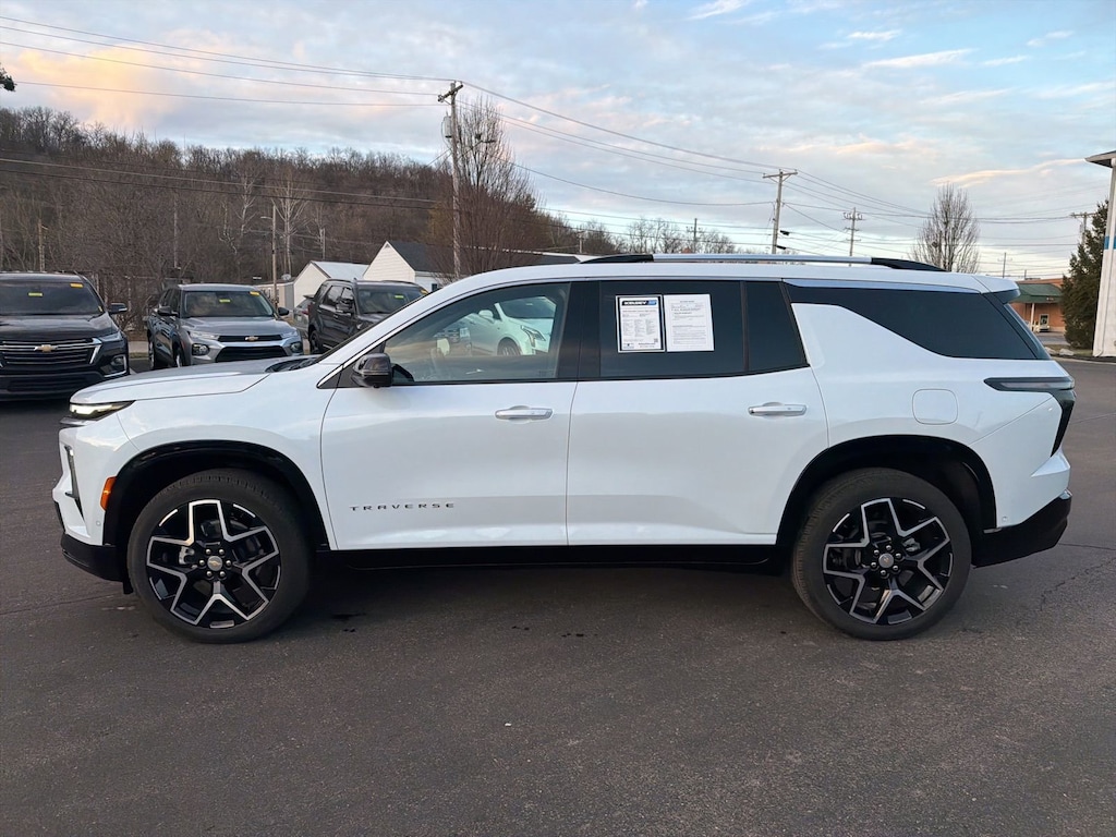 Used 2026 Chevrolet Traverse High Country SUV