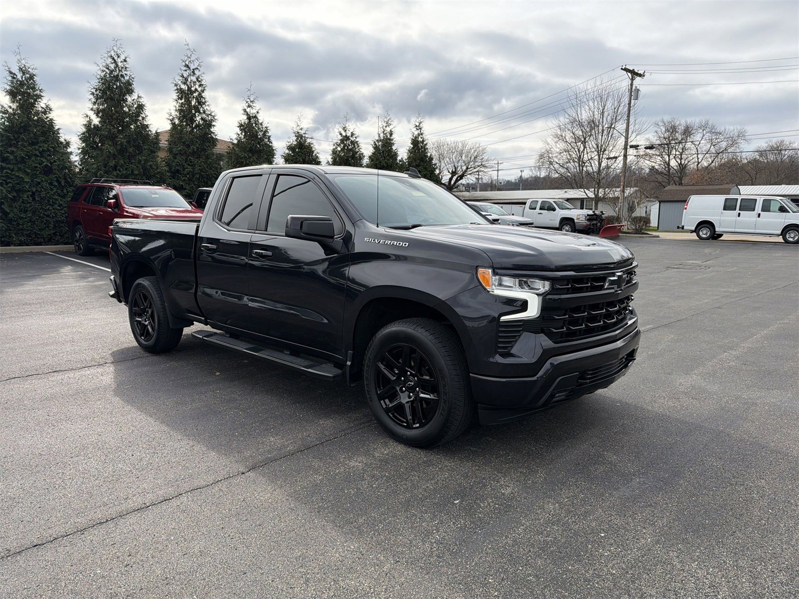 2022 Chevrolet Silverado 1500 RST photo 2