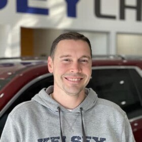 Staff member Bay Guidugli from d9d3f740b405