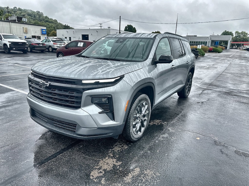New 2026 Chevrolet Traverse LT SUV