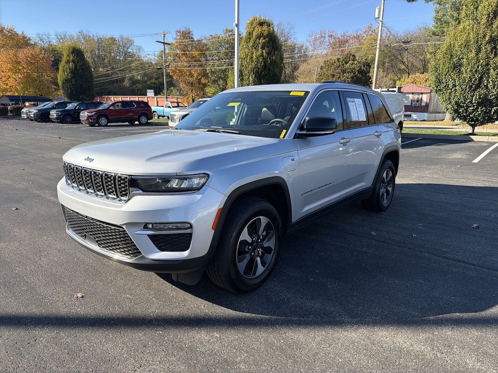 Used 2024 Jeep Grand Cherokee 4xe 4x4 SUV