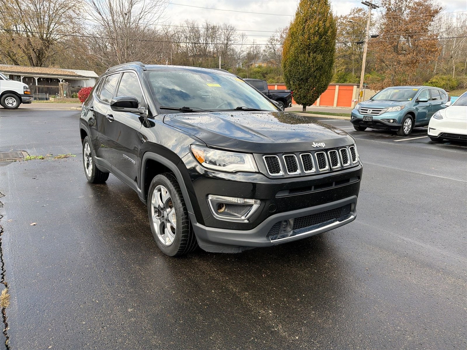 Used 2018 Jeep Compass Limited with VIN 3C4NJDCB1JT298540 for sale in Greendale, IN