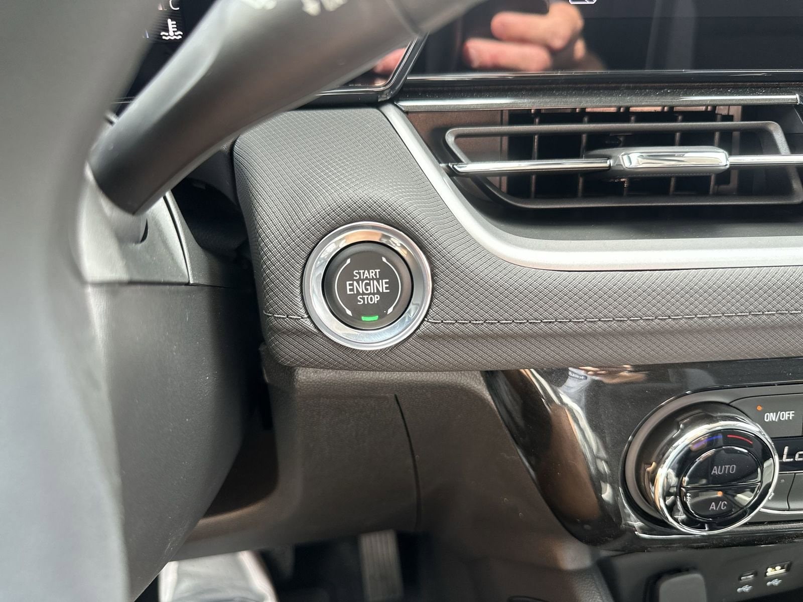 2026 Chevrolet Trailblazer LT - Photo 16