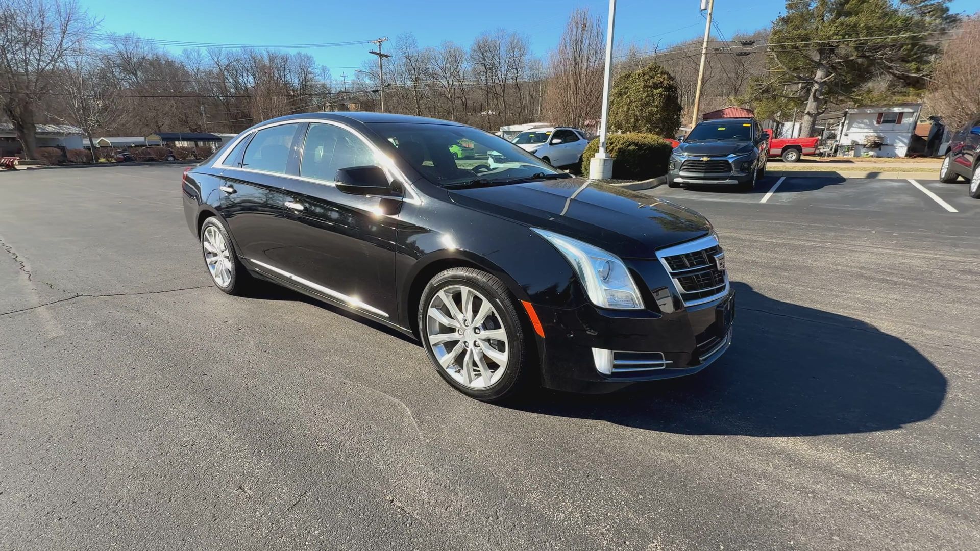 Used 2017 Cadillac XTS Luxury with VIN 2G61M5S3XH9126173 for sale in Greendale, IN