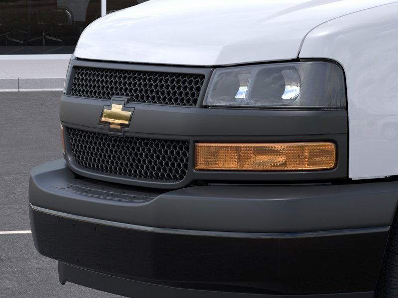 2025 Chevrolet Express Cargo Work Van - Photo 13