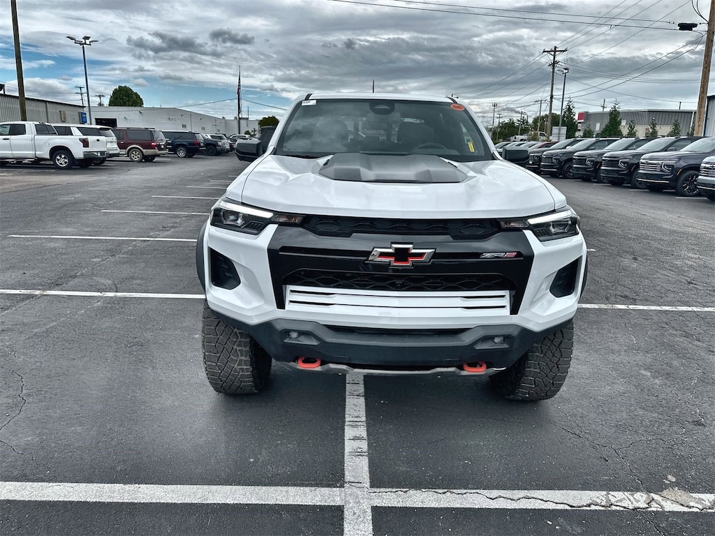 New 2026 Chevrolet Colorado ZR2 Truck