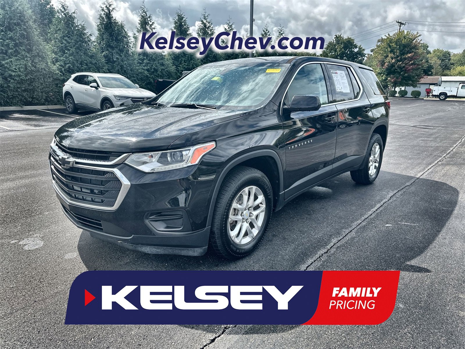 2020 Chevrolet Traverse LS's photo