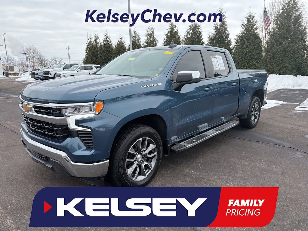 Used 2024 Chevrolet Silverado 1500 LT Truck Crew Cab