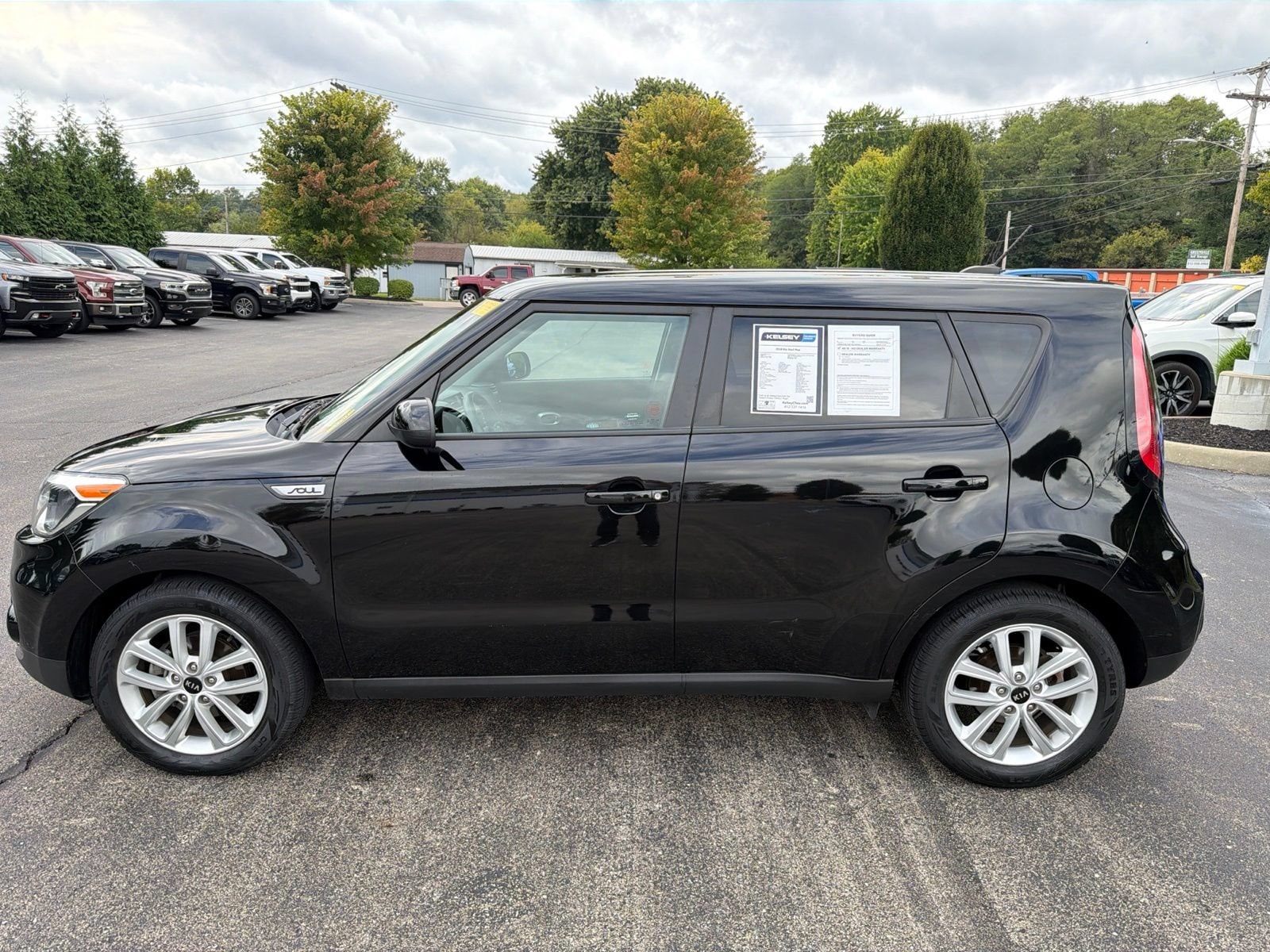 Used 2018 Kia Soul + with VIN KNDJP3A55J7557457 for sale in Greendale, IN