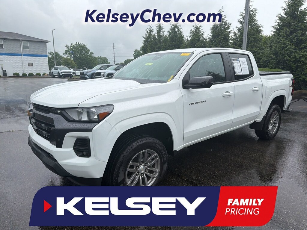 Used 2023 Chevrolet Colorado LT Truck Crew Cab